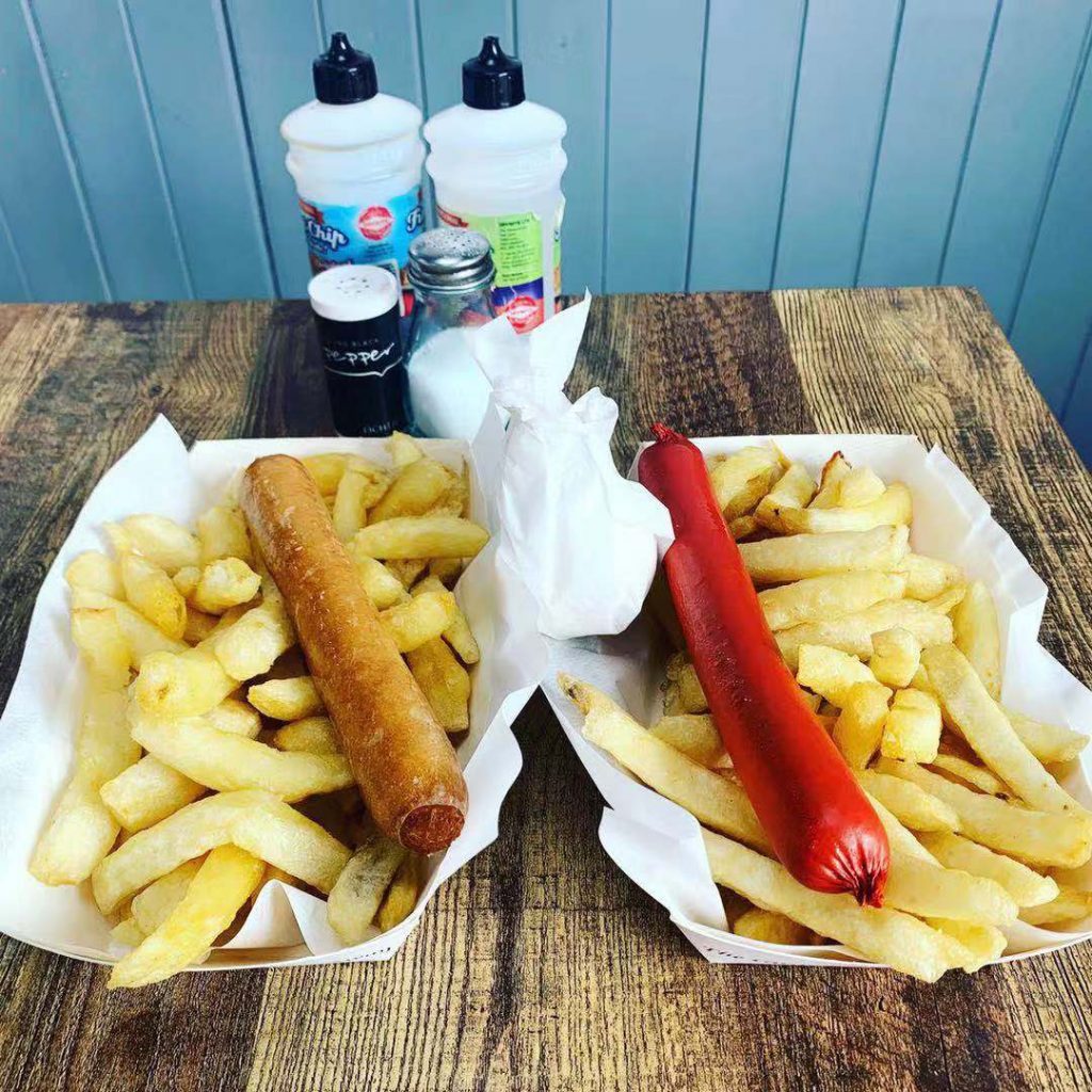 chips with sausage and chis with a saveloy