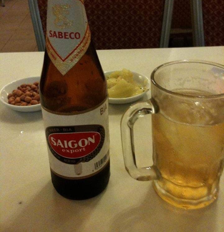Phnom Penh bans alcohol sales and restaurant dining