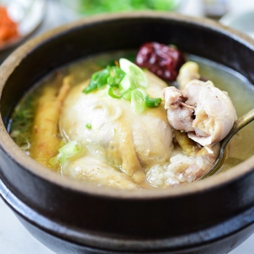 best korean foods - Ginseng Chicken sou