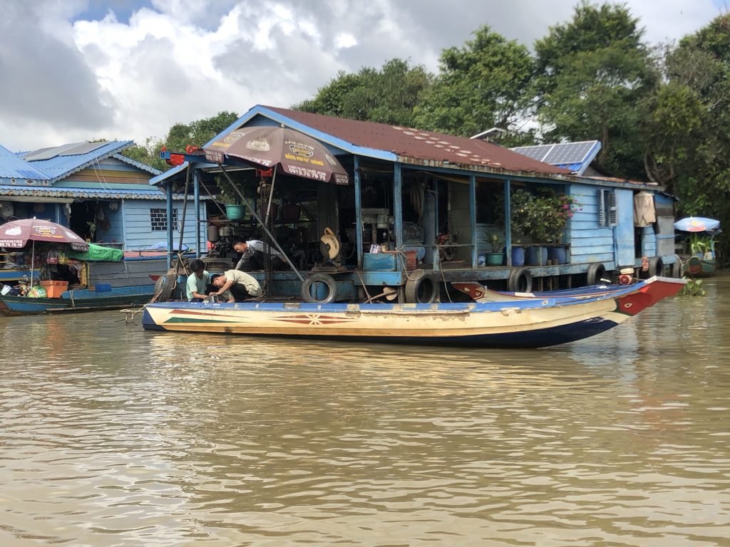 floating village Siem Reap